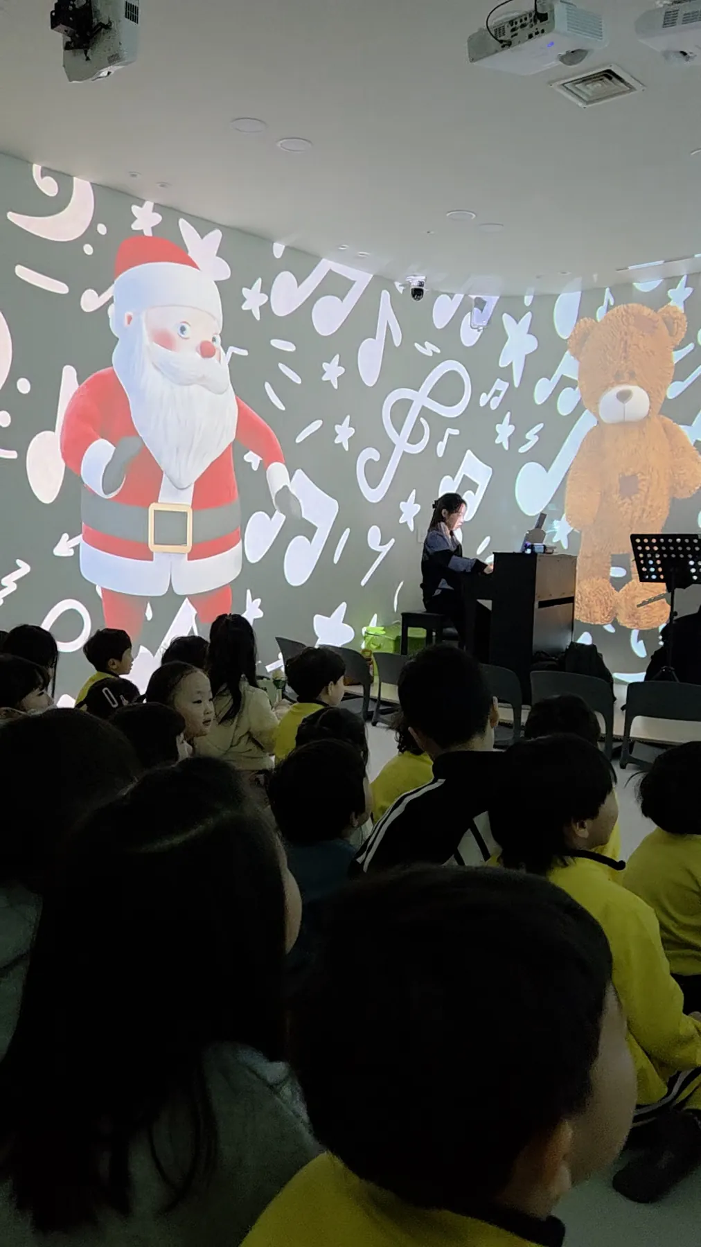 세연어린이집 단체관람 현장 4 · 광주시 2026.01.13–16 보기